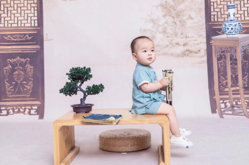 进贤宝宝几个月可以笑出声